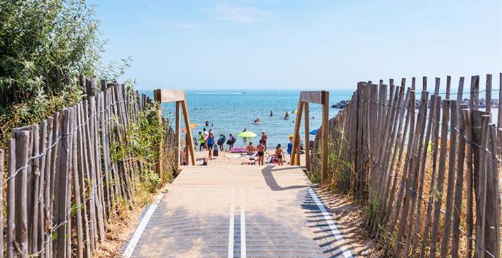 Camping Carabasse Vias Plage. מראה חיצוני תמונה